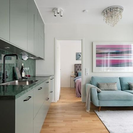 Апартаменты Modern Elegance I Hagastaden Стокгольм Экстерьер фото