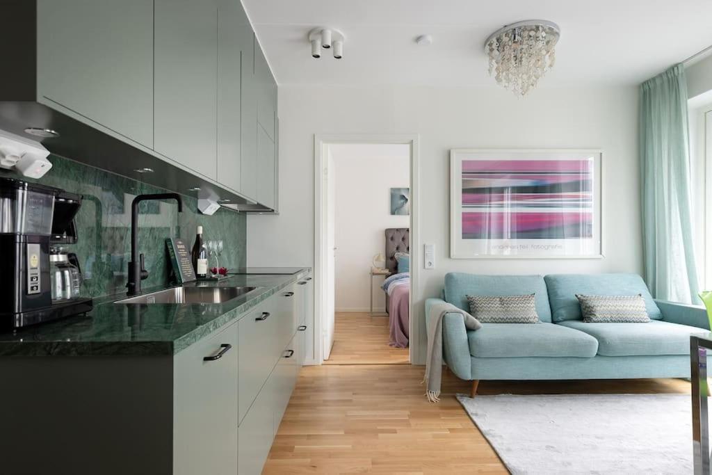 Апартаменты Modern Elegance I Hagastaden Стокгольм Экстерьер фото